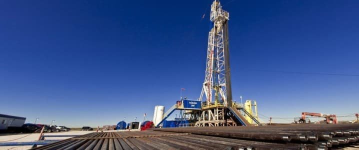Las máquinas de perforación de petróleo de EE. UU. Todavía se juegan de manera segura.