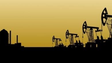 India Books Dip en julio de producción de petróleo
