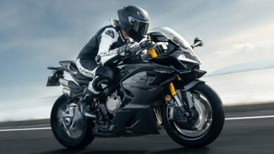 2026 CFMOTO 750SR-S Motocicleta Uncrate