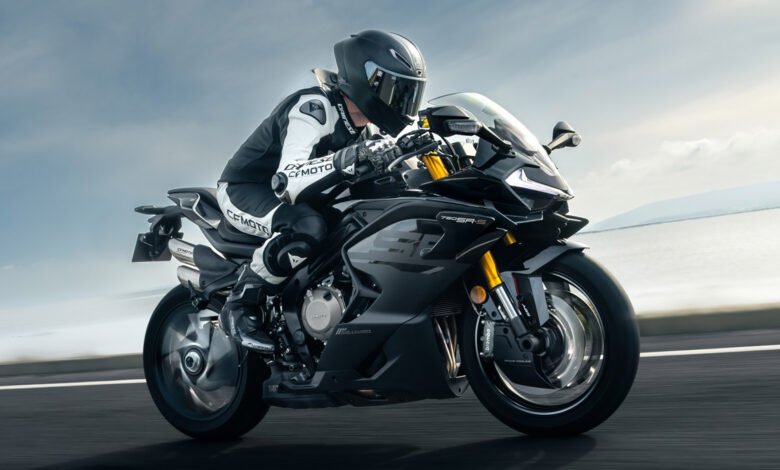 2026 CFMOTO 750SR-S Motocicleta Uncrate