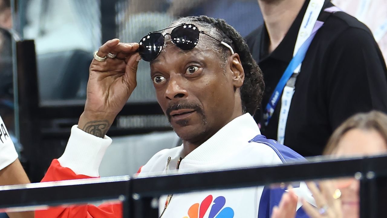 Snoop Dogg tiene “miedo” de ver películas debido a ser un representante LGTBQ+.