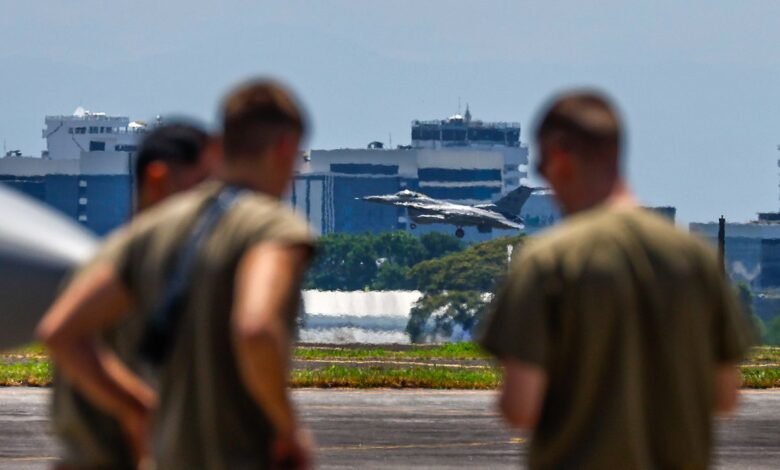 La Fuerza Aérea de los Estados Unidos negó la jubilación prematura para los miembros de Transand. La Fuerza Aérea de los Estados Unidos negó la jubilación prematura para los miembros de Transand.