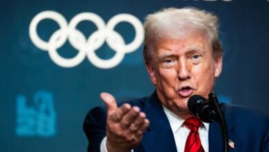 Trump no molestó a nadie aplaudiendo una prohibición deportiva por: “No escucho ningún aplauso”.