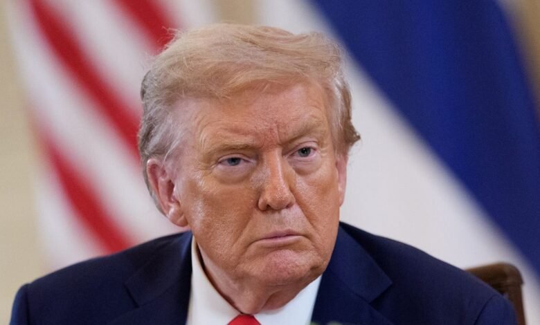 Oficial de Trump finalizará la cobertura de la atención de género confirmada para los trabajadores federales Oficial de Trump finalizará la cobertura de la atención de género confirmada para los trabajadores federales