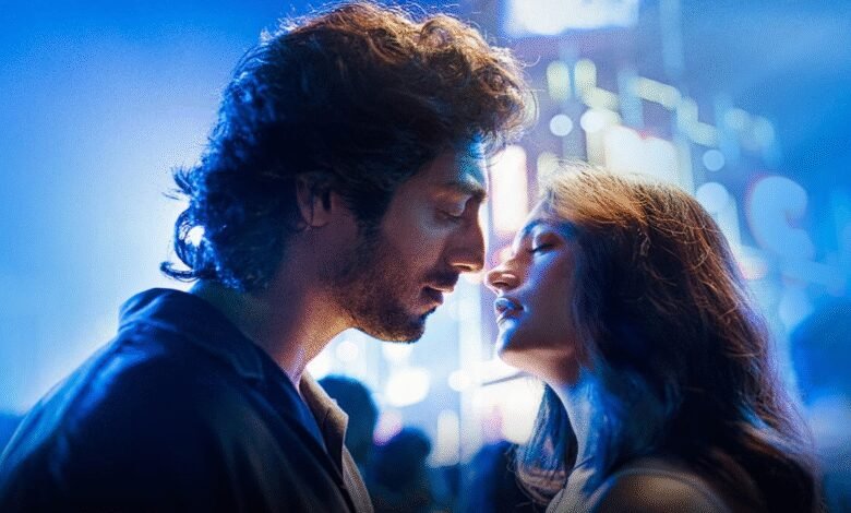 Sayyara Box Office: Blockbuster Run continúa en el extranjero en la tercera semana, el Reino Unido va Barsark Sayyara Box Office: Blockbuster Run continúa en el extranjero en la tercera semana, el Reino Unido va Barsark