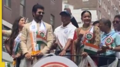 Vijay Deverakonda, Rashmika Mandanna Fuele Goose