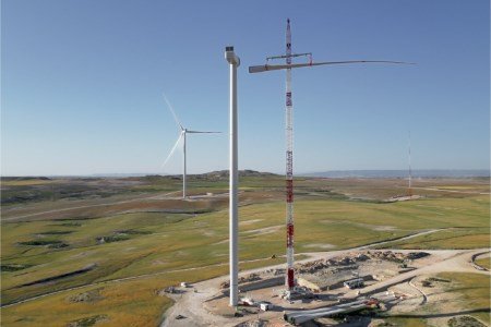 Baywa re re vende el proyecto de viento y energía español 199 megavatios a Encavis AG. Baywa re re vende el proyecto de viento y energía español 199 megavatios a Encavis AG.