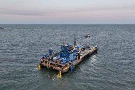 Nexans y Crowley Wind Services para desarrollar una barcaza de cables Nexans y Crowley Wind Services para desarrollar una barcaza de cables