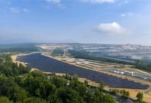 Comisiones de RWE, una nueva planta de energía solar en Hambach OpenCast