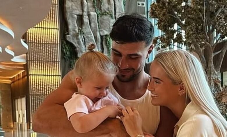 Molly-Mai Heg se extendió por ira entre los fanáticos después del viaje en las décimas de vacaciones este año Molly-Mai Heg se extendió por ira entre los fanáticos después del viaje en las décimas de vacaciones este año