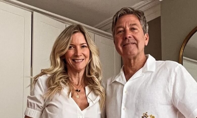 John Trood y su esposa Lisa se unieron al pulso en la fiesta de Amanda Holden después de la partida de MasterChef John Trood y su esposa Lisa se unieron al pulso en la fiesta de Amanda Holden después de la partida de MasterChef