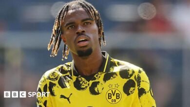 Borussia Dortmund firma Carney Chukwuemeka de Chelsea