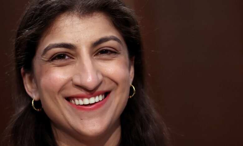 Lina Kahn usa la victoria sobre Figma OPO después de pelear con Adobe Merger. Lina Kahn usa la victoria sobre Figma OPO después de pelear con Adobe Merger.