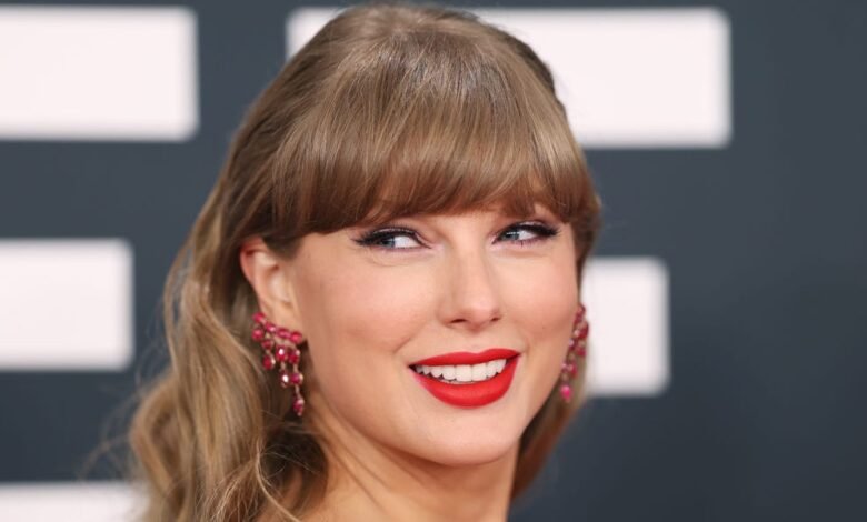 Taylor Swift comenzó a ahorrar cuando era adolescente para comprar sus maestros de música.