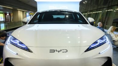 El CEO de Uber, Dara Khosrowshahi, explica por qué China está ganando la carrera EV