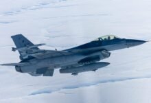 Los F-16 de los Estados Unidos extrajeron espía ruso que se acercó a Aklaka