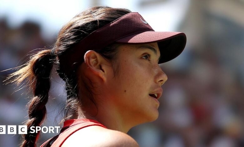 US Open 2025: Emma Raducanu Beat por Elena Rybakina en Nueva York. US Open 2025: Emma Raducanu Beat por Elena Rybakina en Nueva York.