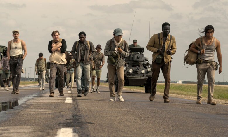 El director de Long Walk explicó que la película de Stephen King está ‘merece’ para ser R-Rated ‘y lo tengo plenamente.