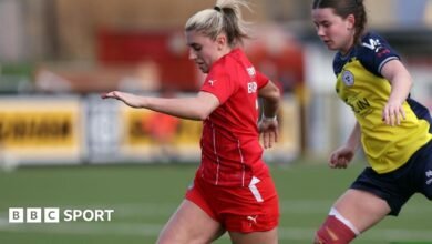 Kelsie Burrows: Cliftonville e Northern Ireland International están prohibidos para 16 juegos.