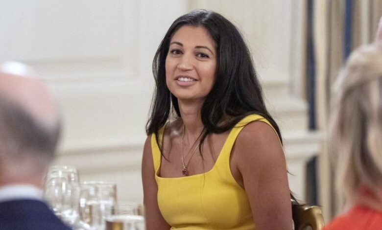 Katie Miller, esposa de Stephen Miller, lanza podcast
