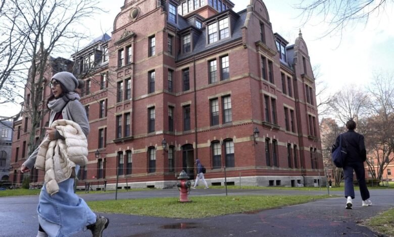 Harvard Trump está cerca de pagar $ 500 millones para pagar el gobierno central.