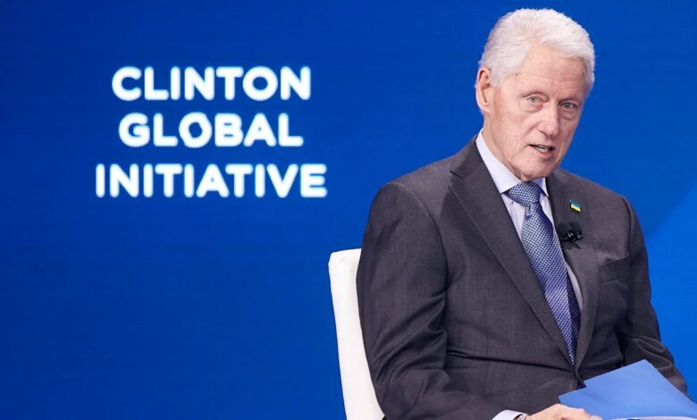 Bill Clinton planea cambiar la iniciativa global de Clinton en medio de una crisis de clase mundial.
