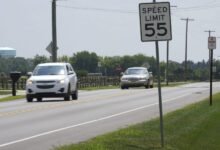 Los límites de velocidad de hoy surgieron de estudios en carreteras rurales de las décadas de 1930 y 1940. Ahora los estados buscan cambiar las pautas