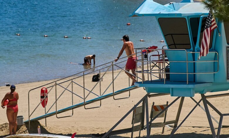 Mientras que California y Southwest producen ruidos fuertes en ondas de calor peligrosas, aumenta el riesgo de incendios forestales.