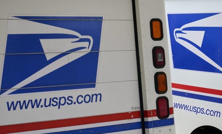 La exención libre de impuestos está a punto de expirar en medio de la guerra comercial de Trump. Por lo tanto, los servicios postales en toda Europa dejarán de entregar a los Estados Unidos. La exención libre de impuestos está a punto de expirar en medio de la guerra comercial de Trump. Por lo tanto, los servicios postales en toda Europa dejarán de entregar a los Estados Unidos.