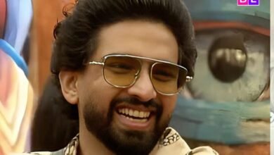 ‘School Maine dientes pehan ke ati thi …’