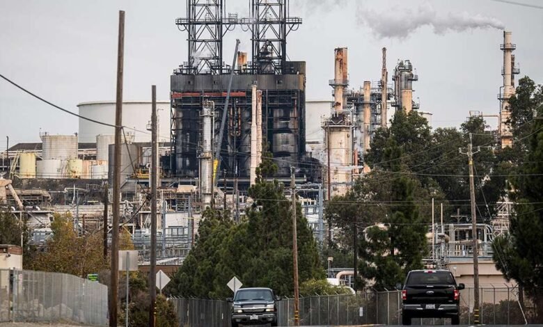 La EPA se acerca a la decisión clave sobre las exenciones de biocombustibles para las refinerías de petróleo La EPA se acerca a la decisión clave sobre las exenciones de biocombustibles para las refinerías de petróleo