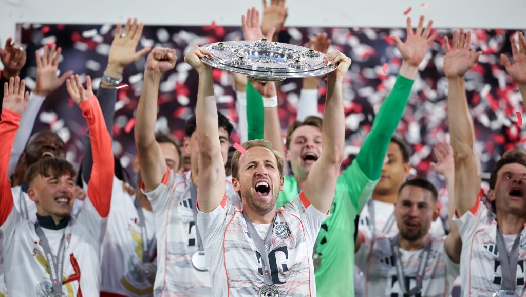 Para transmitir los partidos de la Bundesliga Mark Goldbridge en YouTube