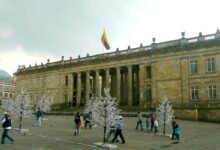 Columbia anuncia reglas de relajación sobre la perforación de calor bajo el mundo.