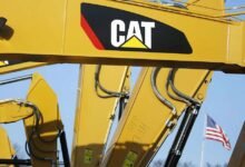 Caterpillar pierde las estimaciones de ganancias a medida que los aranceles aumentan los costos