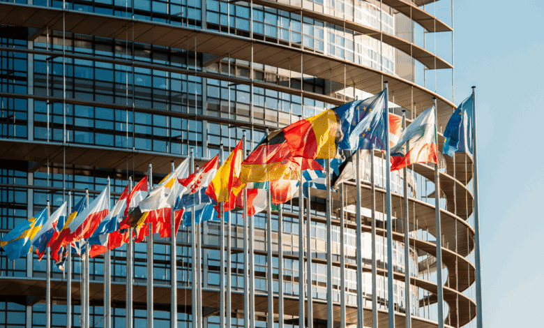 El empleo de vidrio de vidrio de la GEI de la Unión Europea aumentó en un 3,4 por ciento interanual en 1T. El empleo de vidrio de vidrio de la GEI de la Unión Europea aumentó en un 3,4 por ciento interanual en 1T.