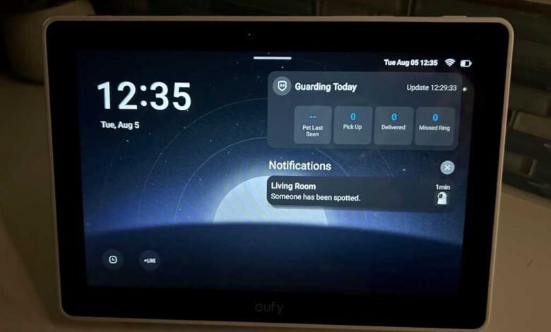 Eufy Smart Display E10 Revisión: un panel de seguridad del hogar visual Eufy Smart Display E10 Revisión: un panel de seguridad del hogar visual