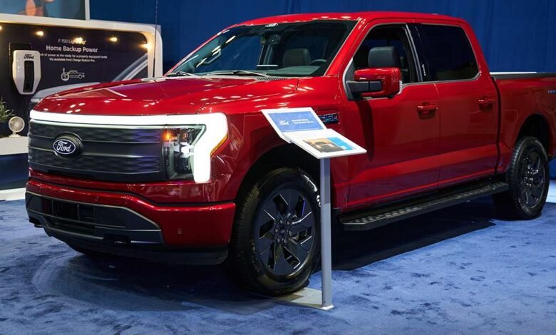 Trump dice que Japón para importar las grandes camionetas F-150 de Ford Trump dice que Japón para importar las grandes camionetas F-150 de Ford