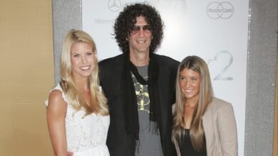 Su 3 bebé Ashley, Emily y Deborah – Conoce a Hollywood Life