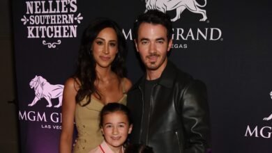 Todo sobre sus 2 hijas con su esposa Daniel Jonas – Hollywood Life