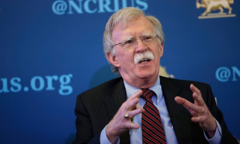 El FBI del FBI del FBI de John Bolton, busca detalles de detalles.
