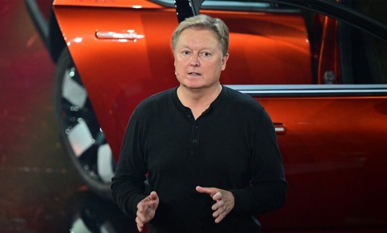 Henrik Fisker terminó en silencio su organización sin fines de lucro después de que su startup de EV se declaró en quiebra Henrik Fisker terminó en silencio su organización sin fines de lucro después de que su startup de EV se declaró en quiebra