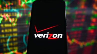 ¿Por qué mi teléfono está en SOS? Actualización sobre la interrupción de Verizon – Hollywood Life