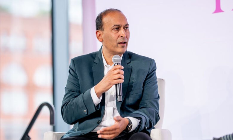 CEO y fundador de Poshmark para renunciar
