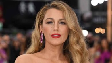 Hacer una estrella de Blake Lively y hacer una nueva lista de Rome-Kam Survive