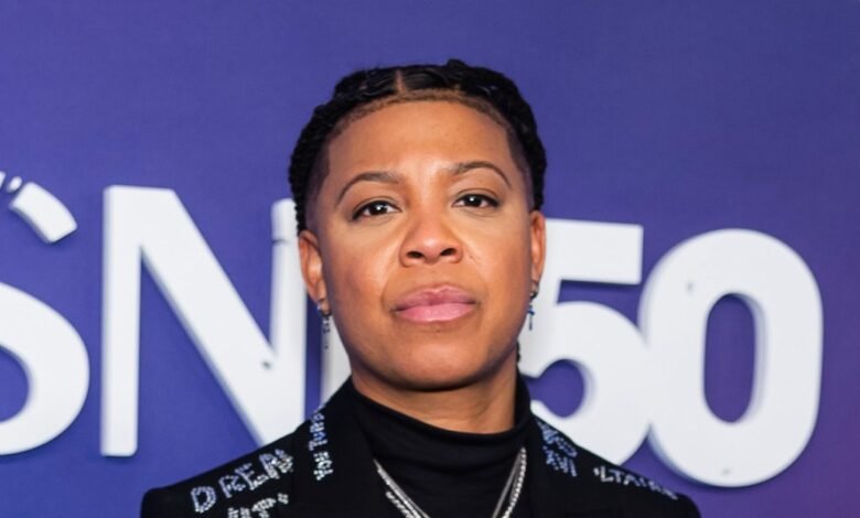 El punkie Johnson respondió a la sacudida del elenco de SNL El punkie Johnson respondió a la sacudida del elenco de SNL