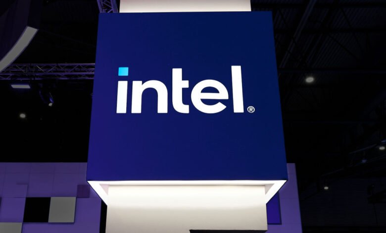 El gobierno de los Estados Unidos planea tomar una participación del 10% en Intel El gobierno de los Estados Unidos planea tomar una participación del 10% en Intel