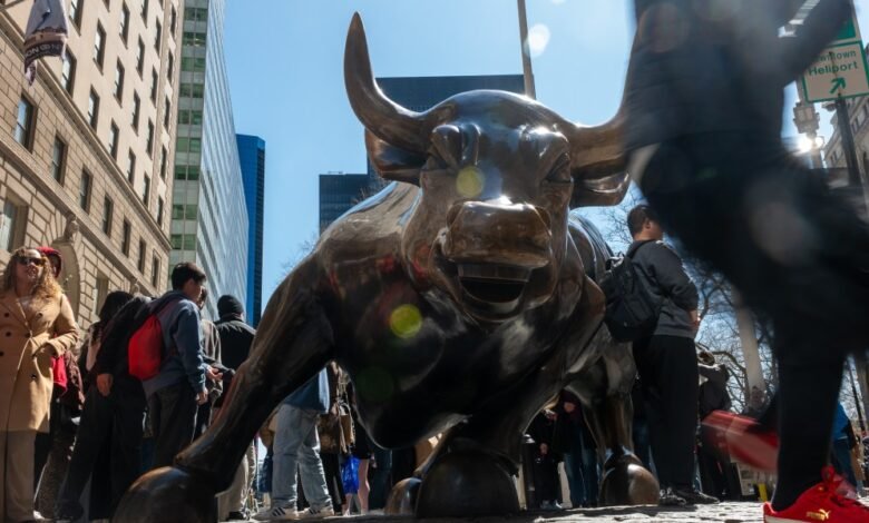El S&P 500 mide oficialmente un nuevo récord de más de 6,500, pero los inversores no deberían ponerse demasiado vertidos