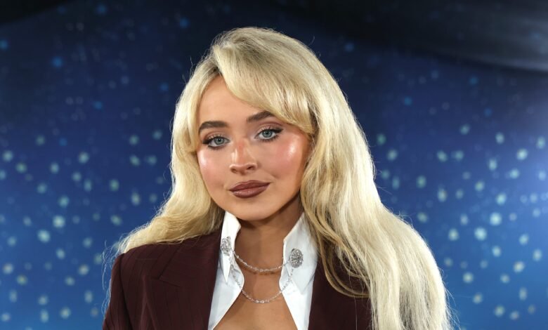 Desempaqué el significado de la canción – Hollywood Life Desempaqué el significado de la canción – Hollywood Life