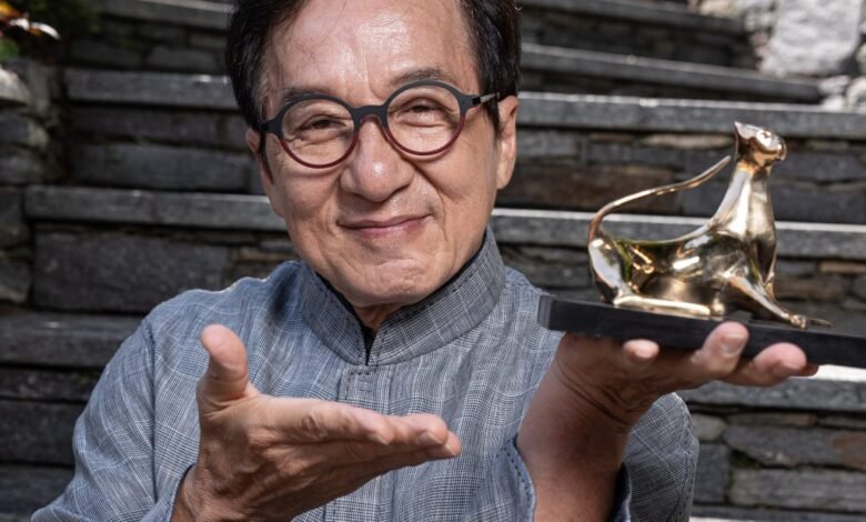 El actor de Veterran tiene golpes en Jackie Chan Fever Locarno como un premio respetado El actor de Veterran tiene golpes en Jackie Chan Fever Locarno como un premio respetado