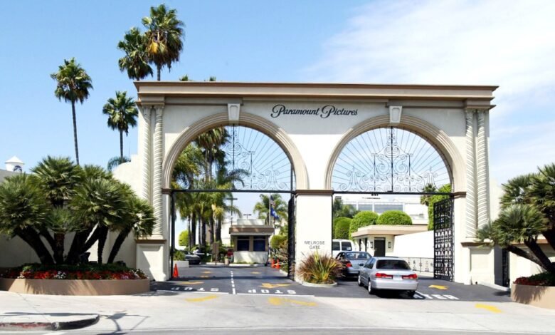 Paramount es la base de paracaidismo en Santa Monika al transferir su sede corporativa a Los Ángeles